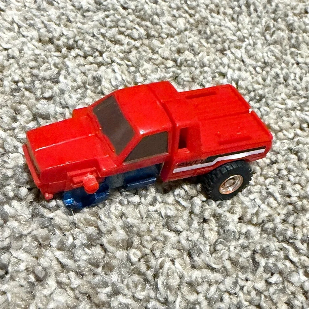 Vintage 1984 Red Pickup Truck Toy Hong Kong Diecast Transformer Car‎ GoBot